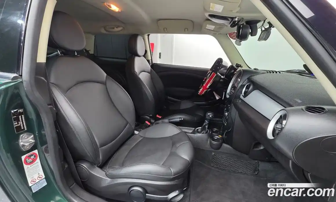 Mini Cooper 2013 1.6 Автомат в Москве № 177341, фото 14