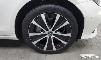 Mercedes-Benz E-Class, 2020