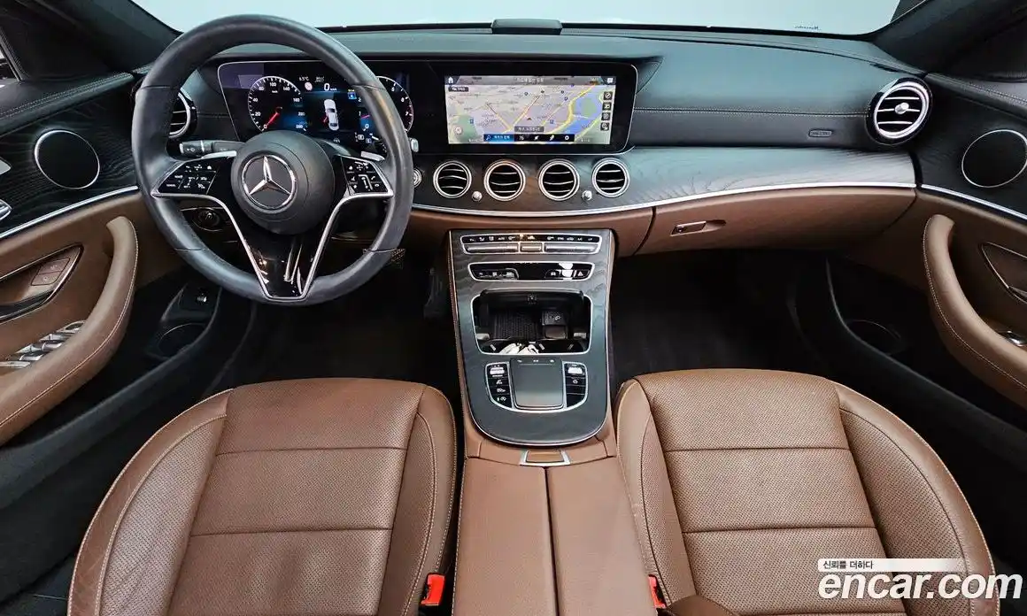 Mercedes-Benz E-Class 2023 2.0 Автомат в Москве № 178001, фото 11