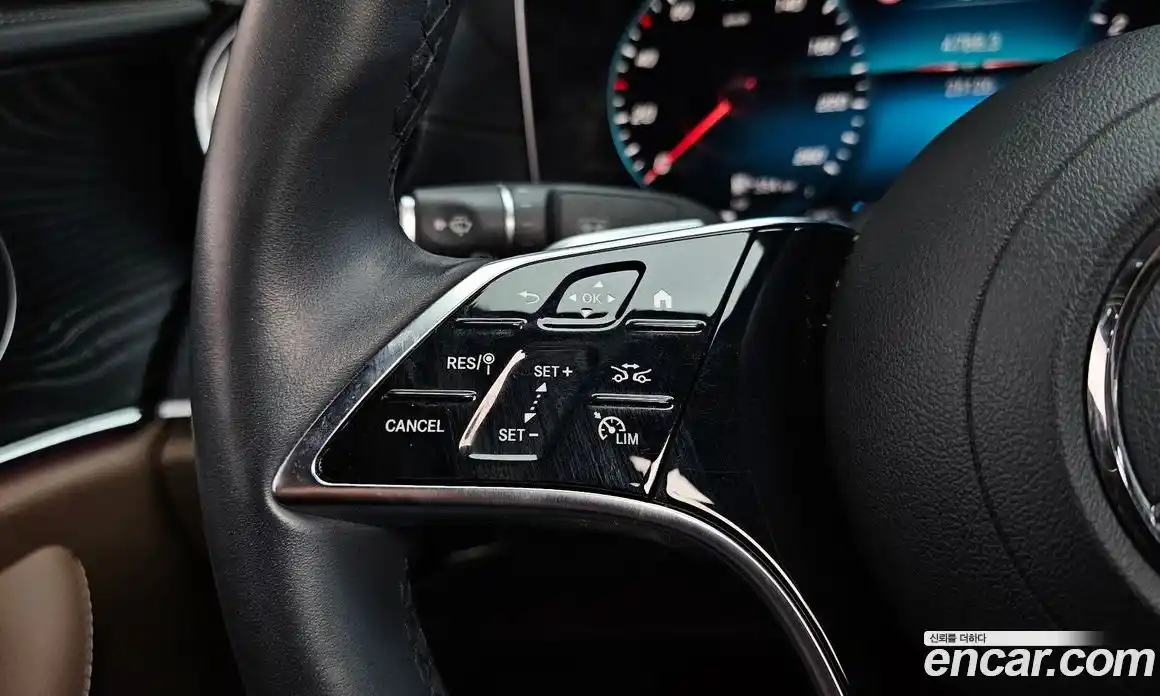 Mercedes-Benz E-Class 2023 2.0 Автомат в Москве № 178001, фото 16