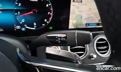 Mercedes-Benz E-Class 2023 2.0 Автомат в Москве № 178001, миниатюра 8