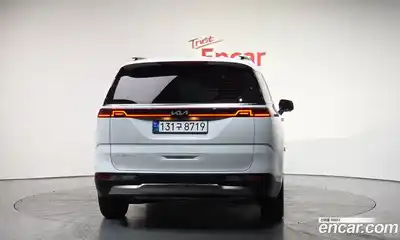 Kia Canival 2023 3.5 Автомат в Москве № 17811, миниатюра 12
