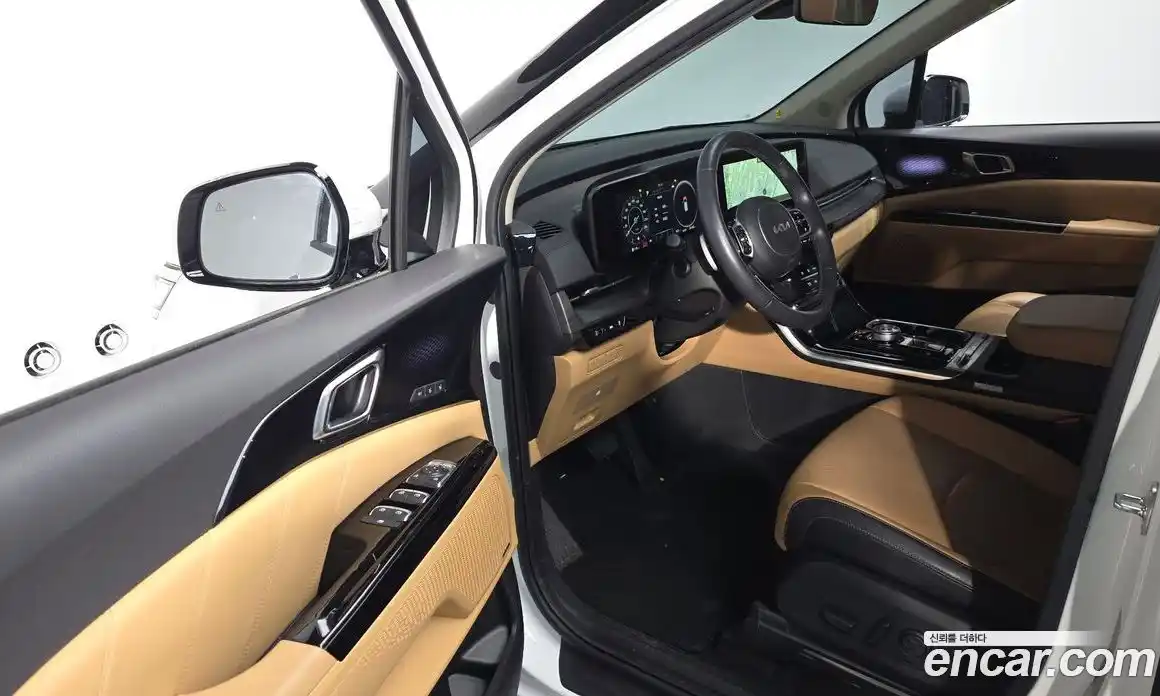 Kia Canival 2023 3.5 Автомат в Москве № 17811, фото 16