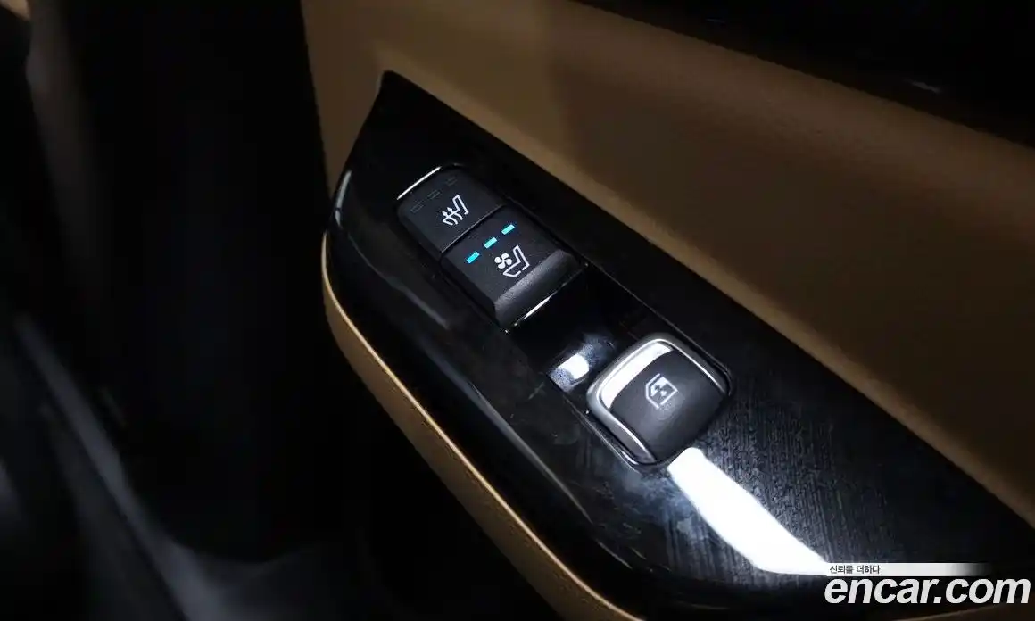 Kia Canival 2023 3.5 Автомат в Москве № 17811, фото 17