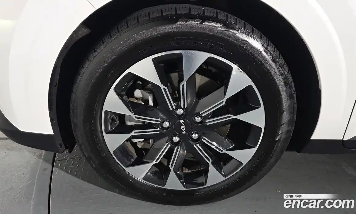 Kia Canival 2023 3.5 Автомат в Москве № 17811, фото 18