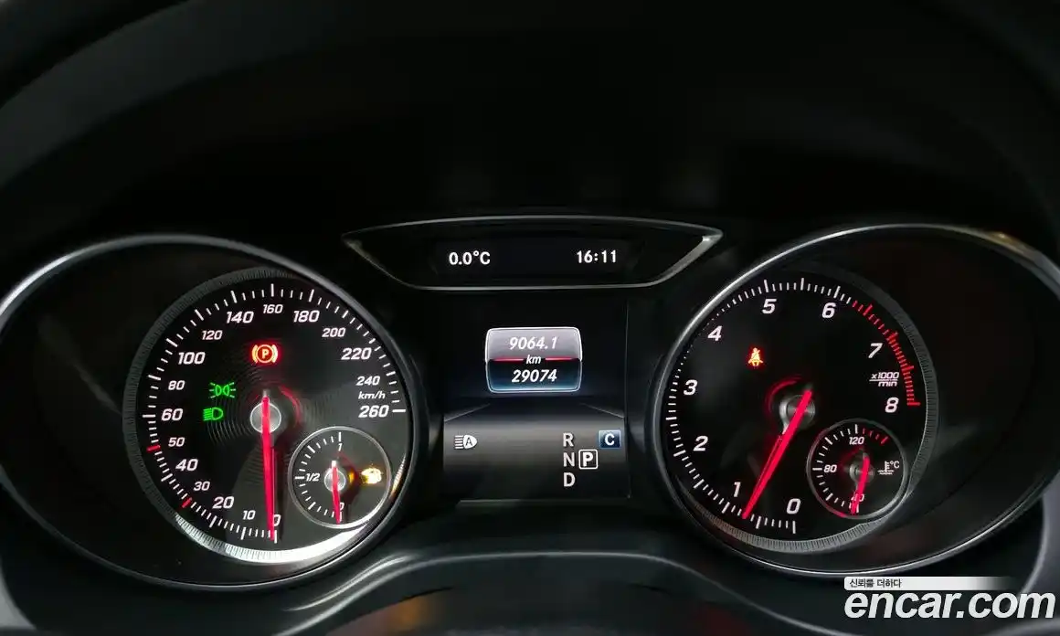 Mercedes-Benz GLA-Class 2019 2.0 Автомат в Москве № 178742, фото 9