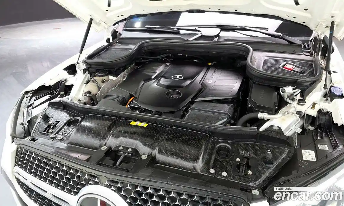 Mercedes-Benz GLE-Class 2023 3.0 Автомат в Москве № 179567, фото 19