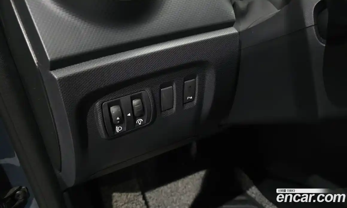 Renault QM3 2015 1.5 Автомат в Москве № 181678, фото 15