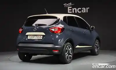 Renault QM3 2015 1.5 Автомат в Москве № 181678, миниатюра 2