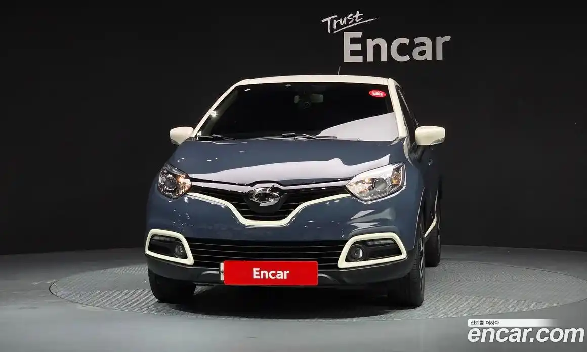 Renault QM3 2015 1.5 Автомат в Москве № 181678, фото 3