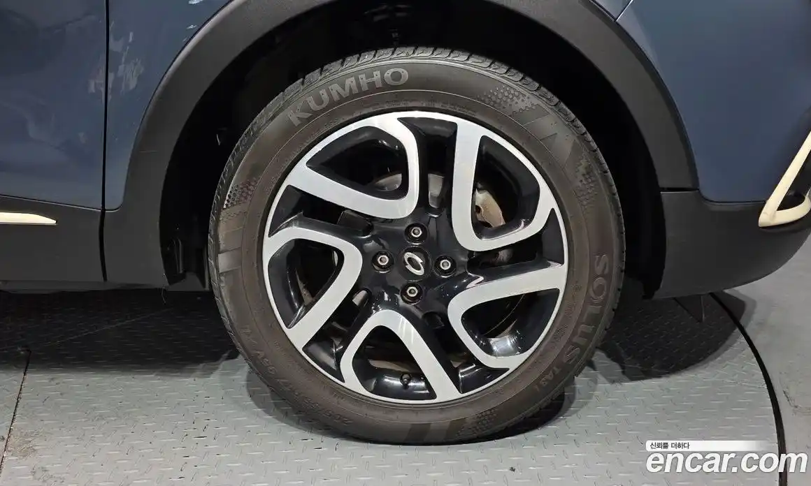 Renault QM3 2015 1.5 Автомат в Москве № 181678, фото 5