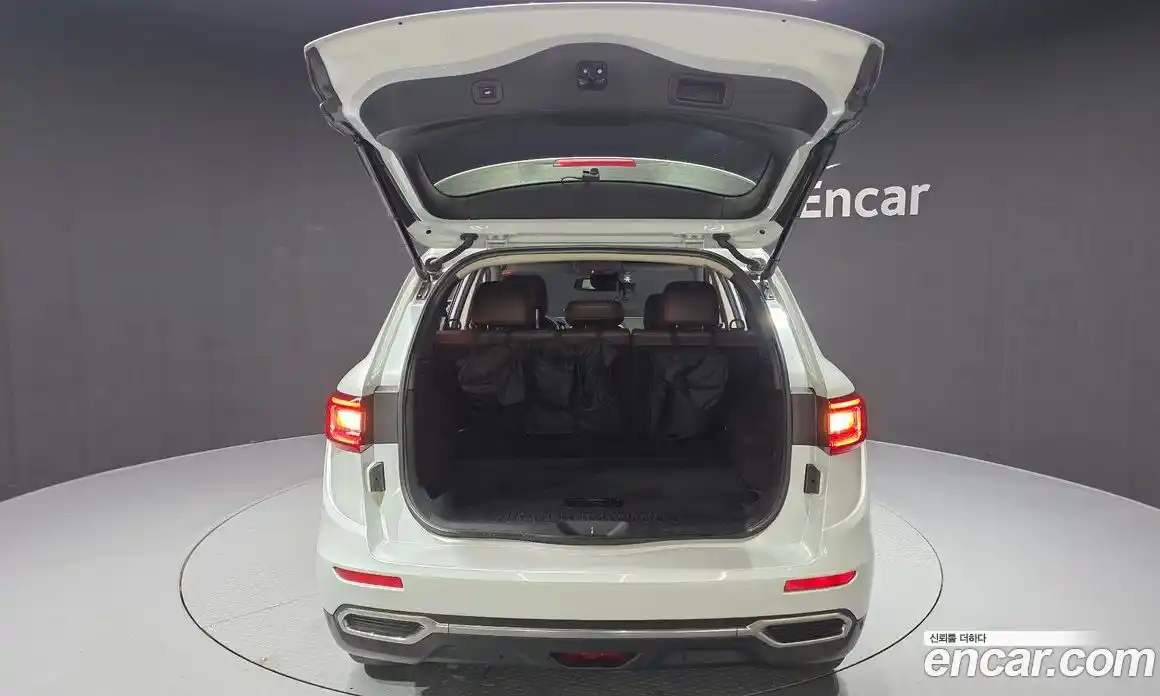 Renault QM6 2018 2.0 Автомат в Москве № 183543, фото 17