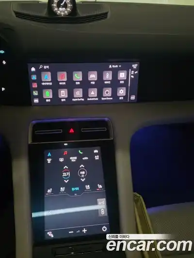 Porsche Taycan 2023 Автомат в Москве № 185791, миниатюра 2