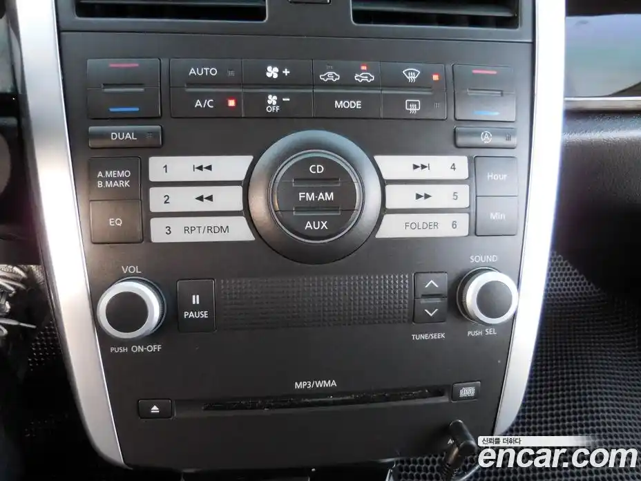 Renault SM7 2011 2.3 Автомат в Москве № 186660, фото 16