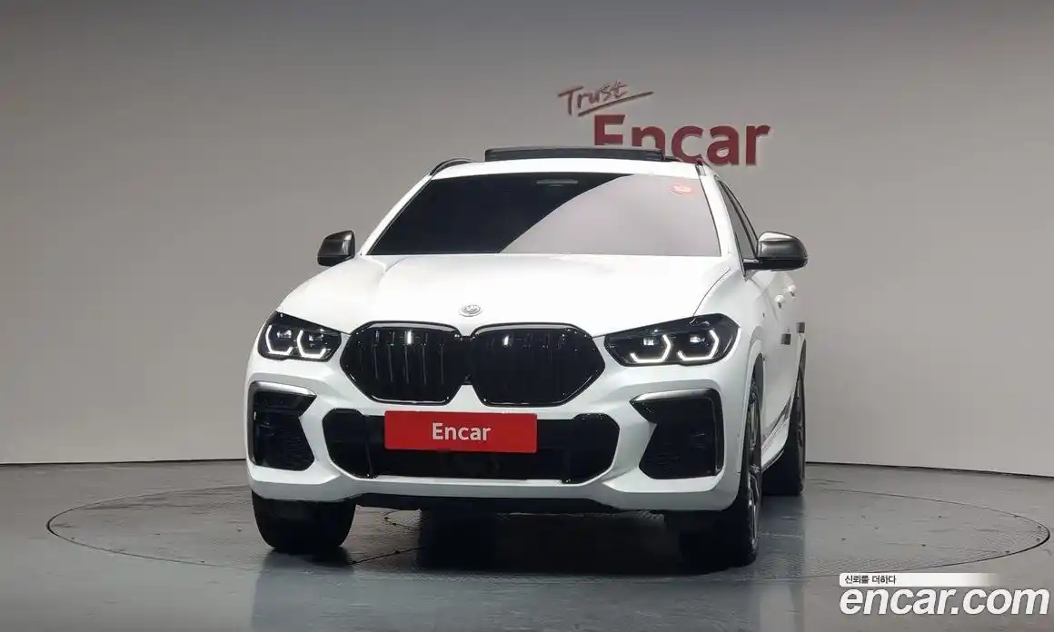 BMW X6 2023 4.4 Автомат в Москве № 191812, фото 12