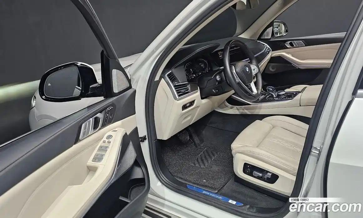 BMW X7 2022 3.0 Автомат в Москве № 192617, фото 4