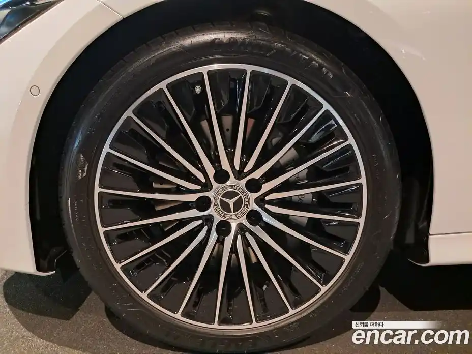 Mercedes-Benz CLE-Class 2025 2.0 Автомат в Москве № 193689, фото 9