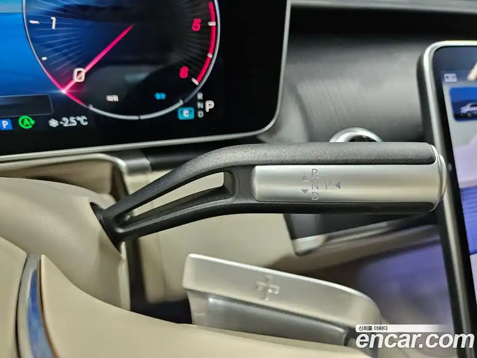 Mercedes-Benz S-Class 2024 3.0 Автомат в Москве № 194593, фото 18