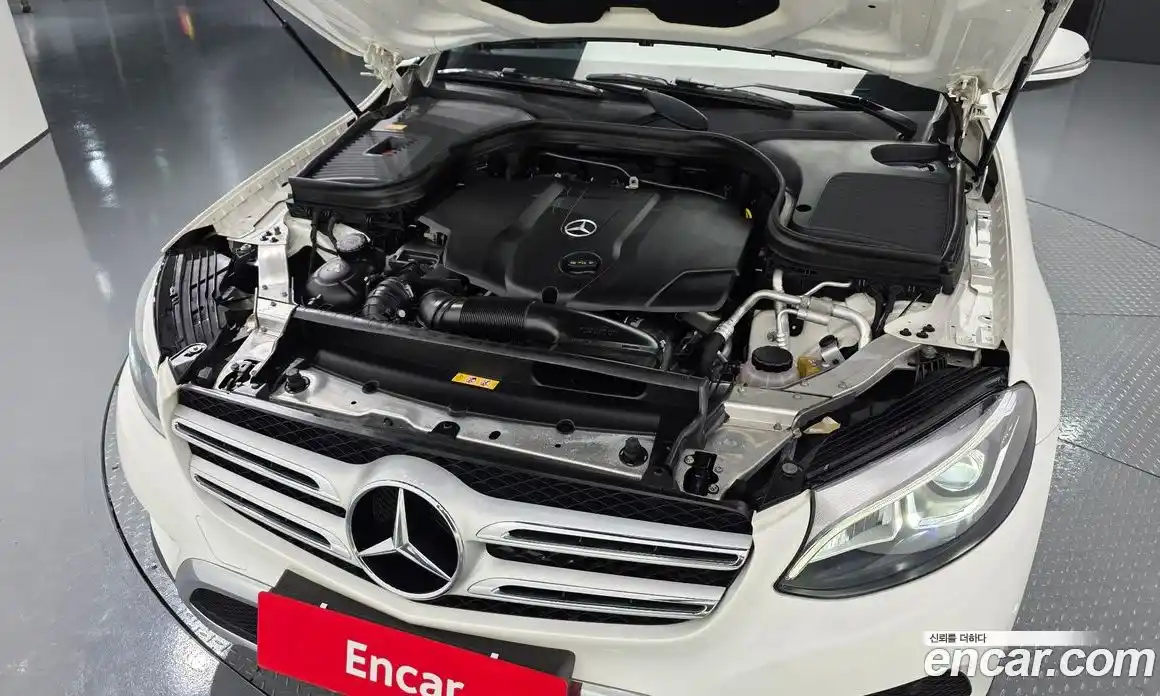 Mercedes-Benz GLC-Class 2016 2.1 Автомат в Москве № 194804, фото 17