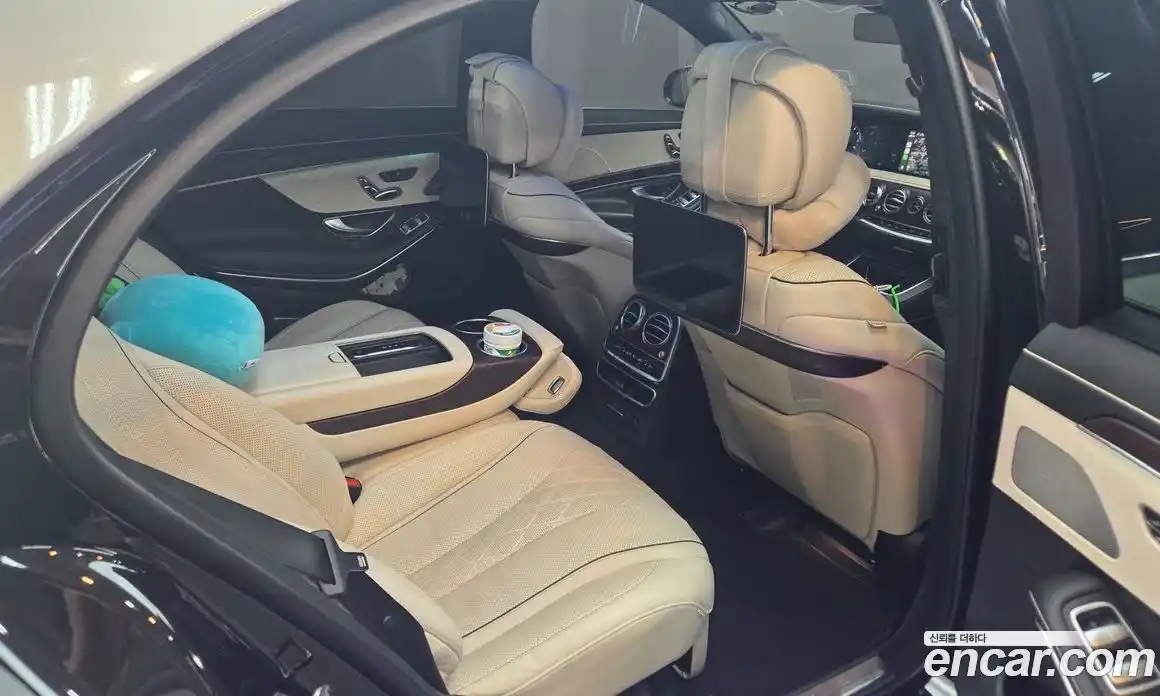 Mercedes-Benz S-Class 2018 4.0 Автомат в Москве № 194965, фото 13