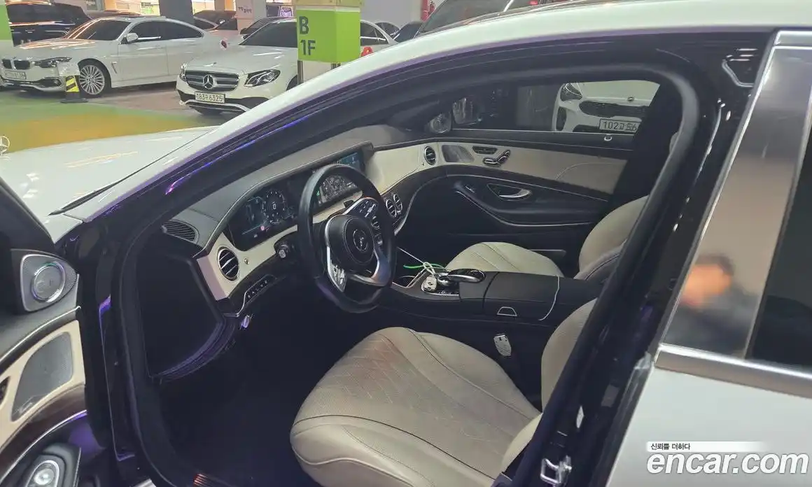 Mercedes-Benz S-Class 2018 4.0 Автомат в Москве № 194965, фото 15