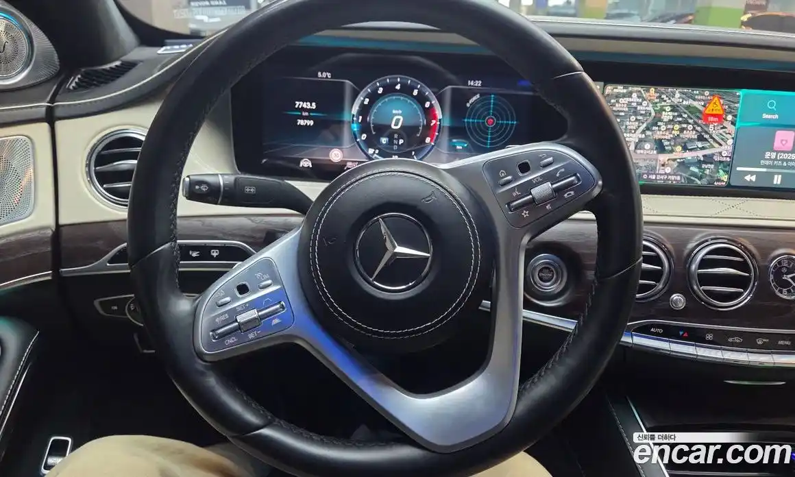 Mercedes-Benz S-Class 2018 4.0 Автомат в Москве № 194965, фото 20