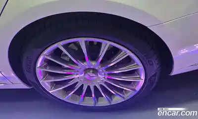 Mercedes-Benz S-Class 2018 4.0 Автомат в Москве № 194965, миниатюра 9