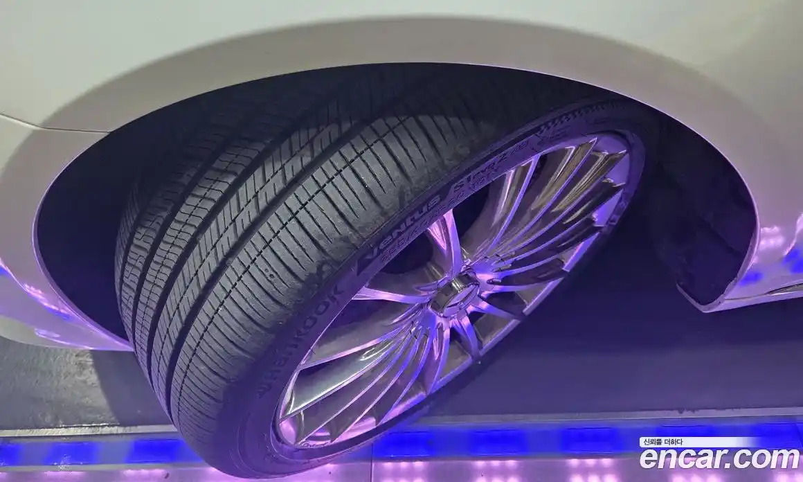 Mercedes-Benz S-Class 2018 4.0 Автомат в Москве № 194965, фото 10