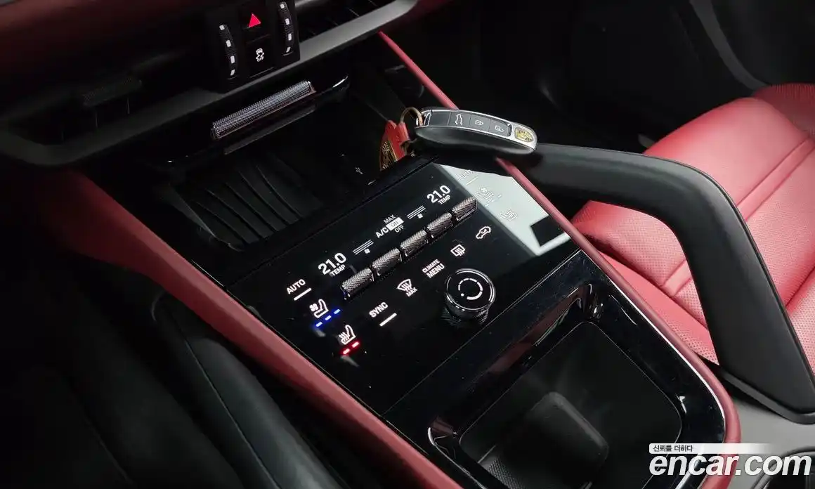 Porsche Cayenne 2024 3.0 Автомат в Москве № 197245, фото 13