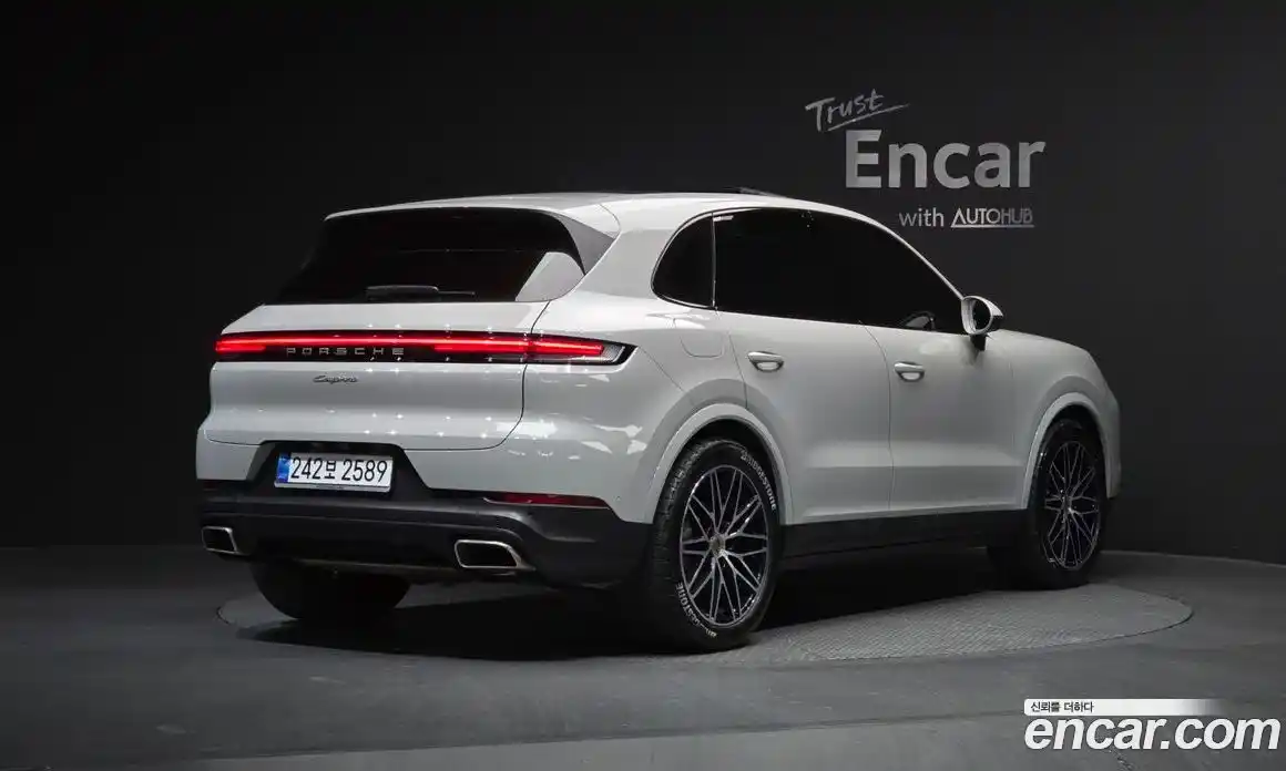 Porsche Cayenne 2024 3.0 Автомат в Москве № 197245, фото 20