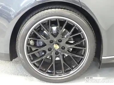 Porsche Panamera 2023 2.9 Автомат в Москве № 197271, миниатюра 4
