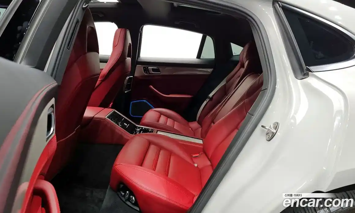 Porsche Panamera 2018 3.0 Автомат в Москве № 197339, фото 12