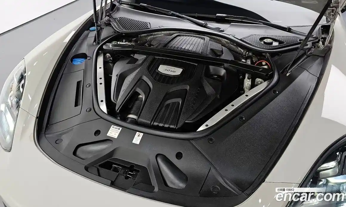 Porsche Panamera 2018 3.0 Автомат в Москве № 197339, фото 6