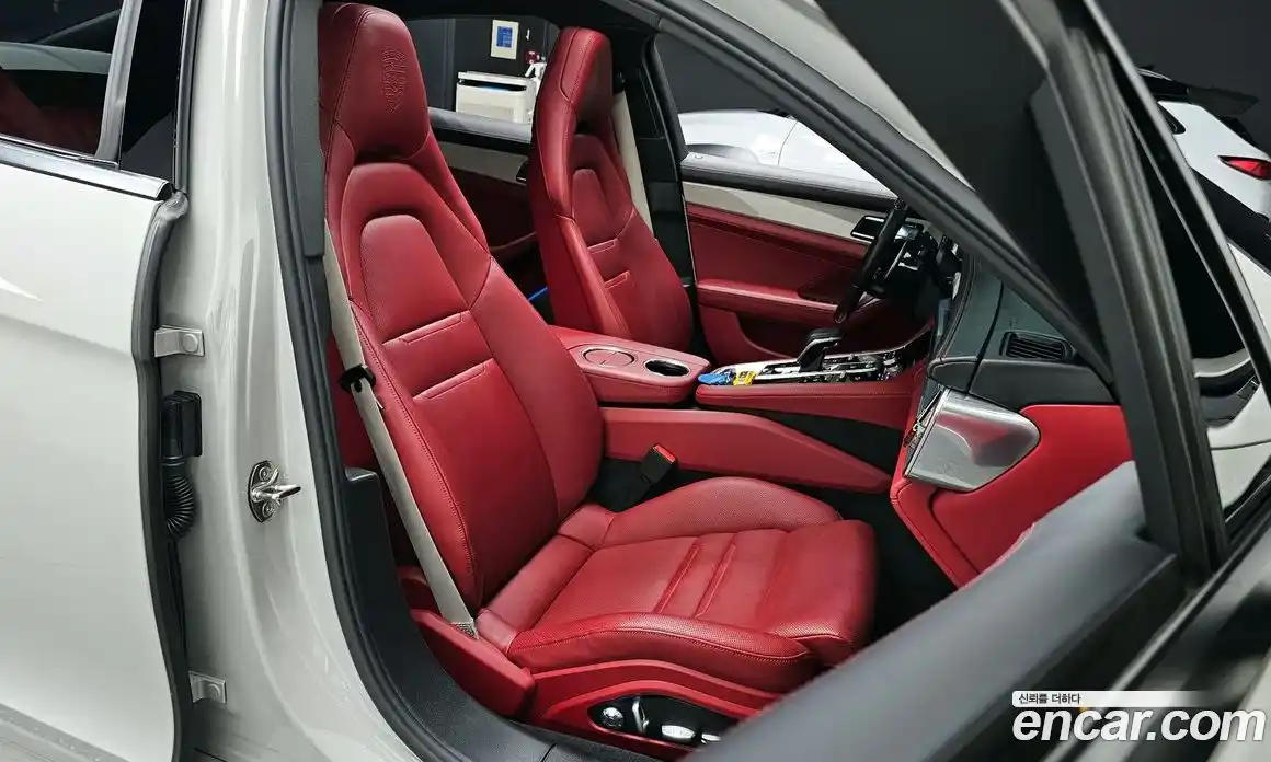 Porsche Panamera 2018 3.0 Автомат в Москве № 197339, фото 10