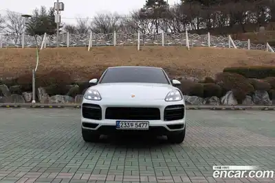 Porsche Cayenne, 2021