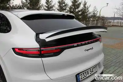 Porsche Cayenne 2021 3.0 Автомат в Москве № 197370, миниатюра 7