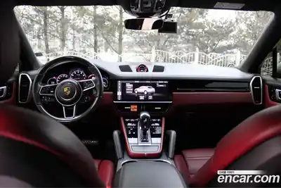 Porsche Cayenne 2021 3.0 Автомат в Москве № 197370, миниатюра 9