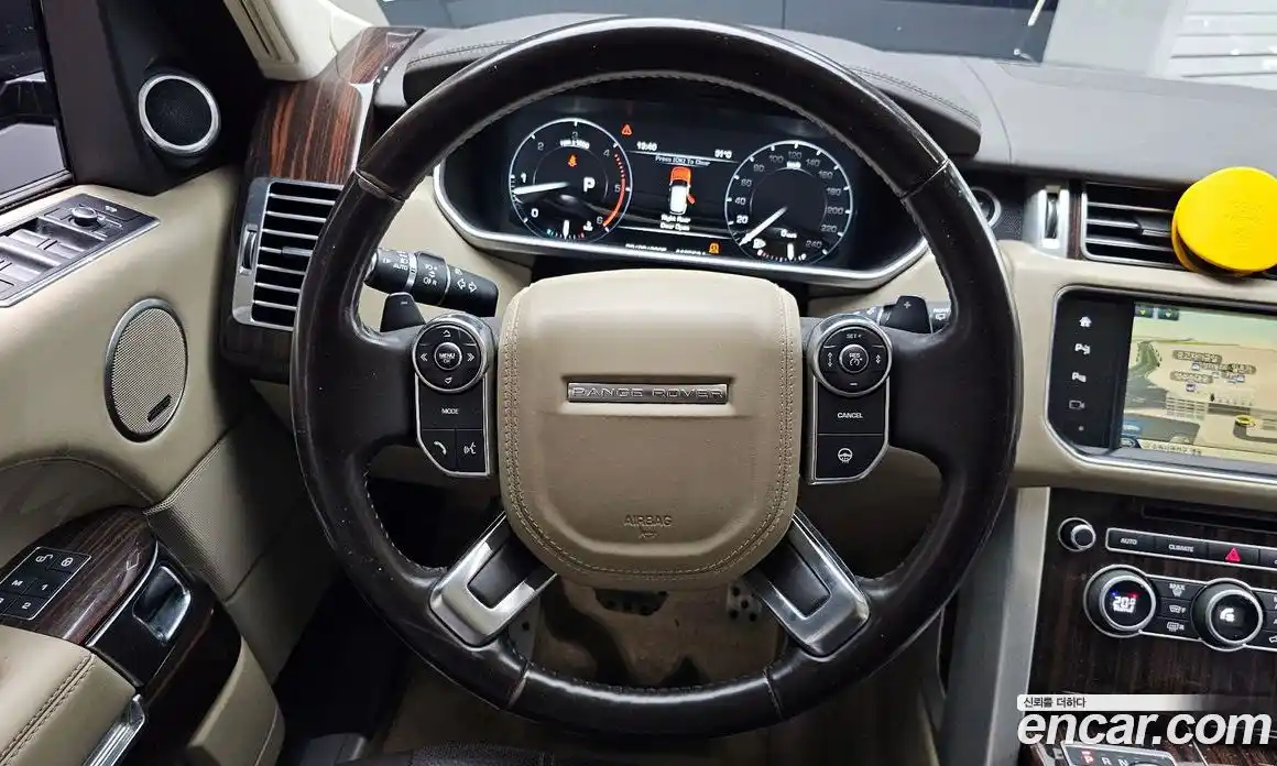 Land Rover Range-Rover 2016 4.4 Автомат в Москве № 198134, фото 13