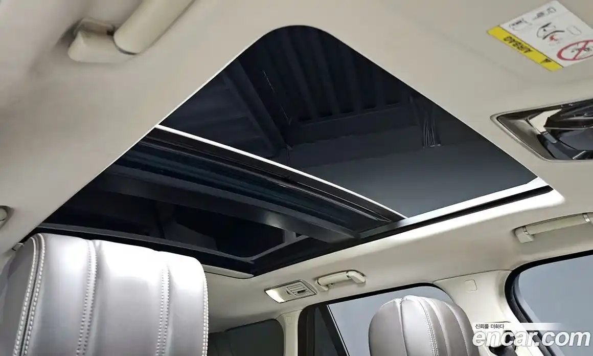 Land Rover Range-Rover 2016 4.4 Автомат в Москве № 198134, фото 19