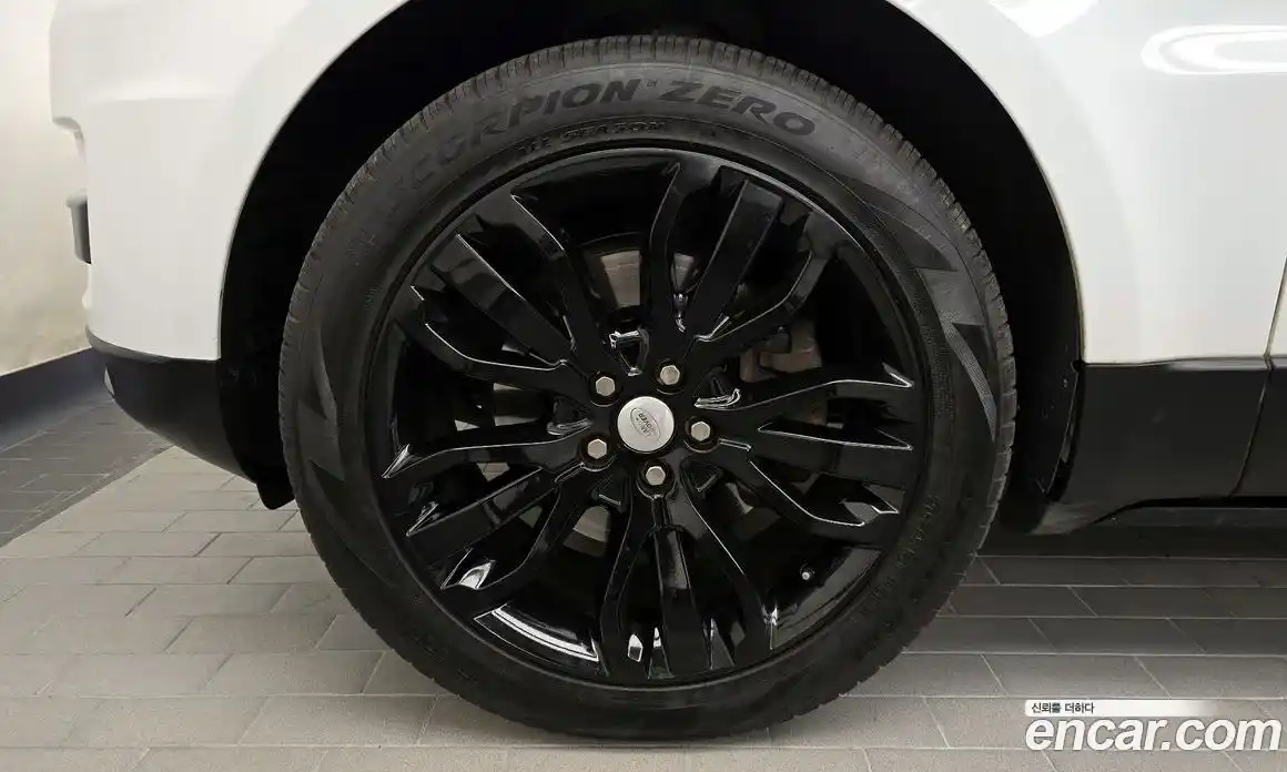 Land Rover Range-Rover Sport 2016 3.0 Автомат в Москве № 198212, фото 13