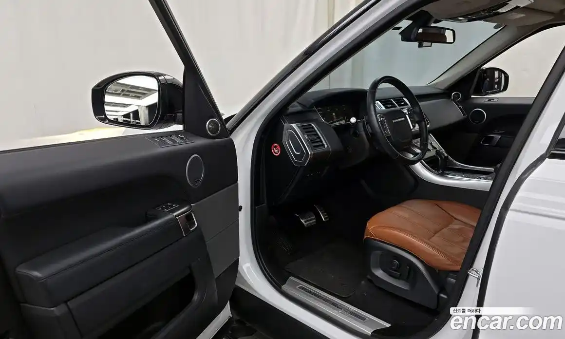 Land Rover Range-Rover Sport 2016 3.0 Автомат в Москве № 198212, фото 19