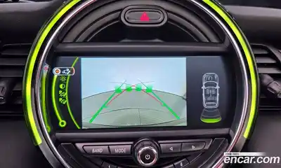 Mini Cooper Convertible 2017 2.0 Автомат в Москве № 198367, миниатюра 6