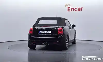Mini Cooper Convertible 2017 2.0 Автомат в Москве № 198367, миниатюра 10