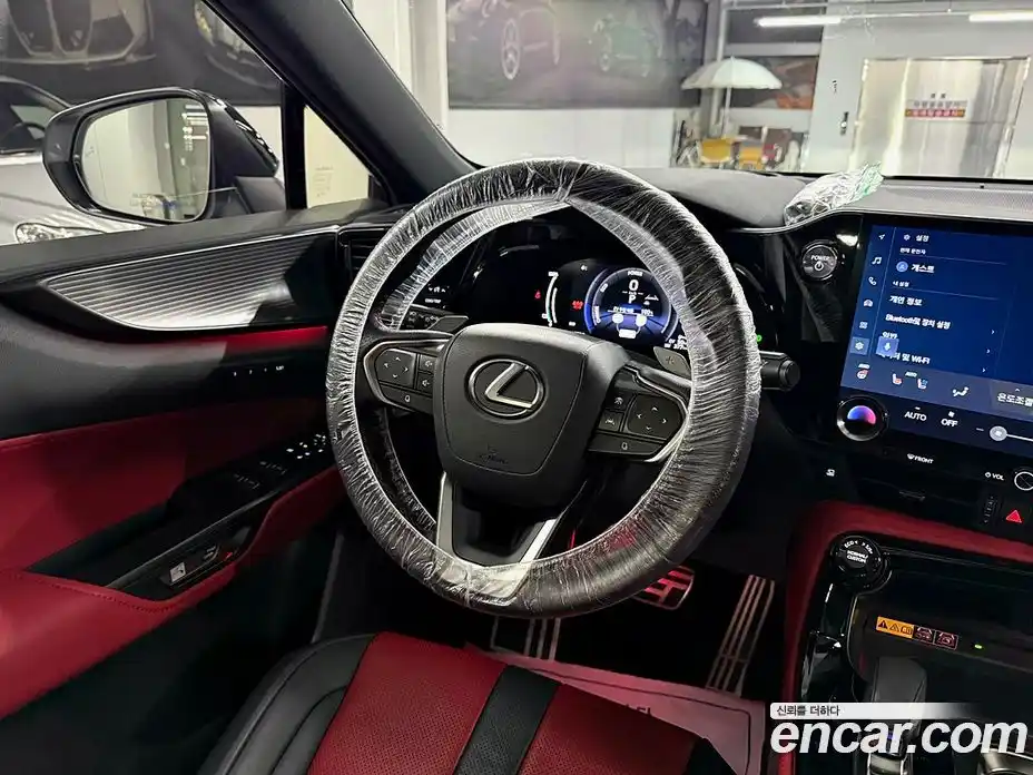 Lexus NX 2024 2.5 Автомат в Москве № 198803, фото 14