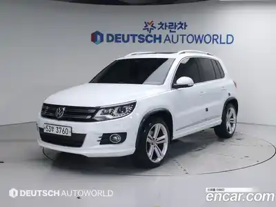 Volkswagen Tiguan, 2015