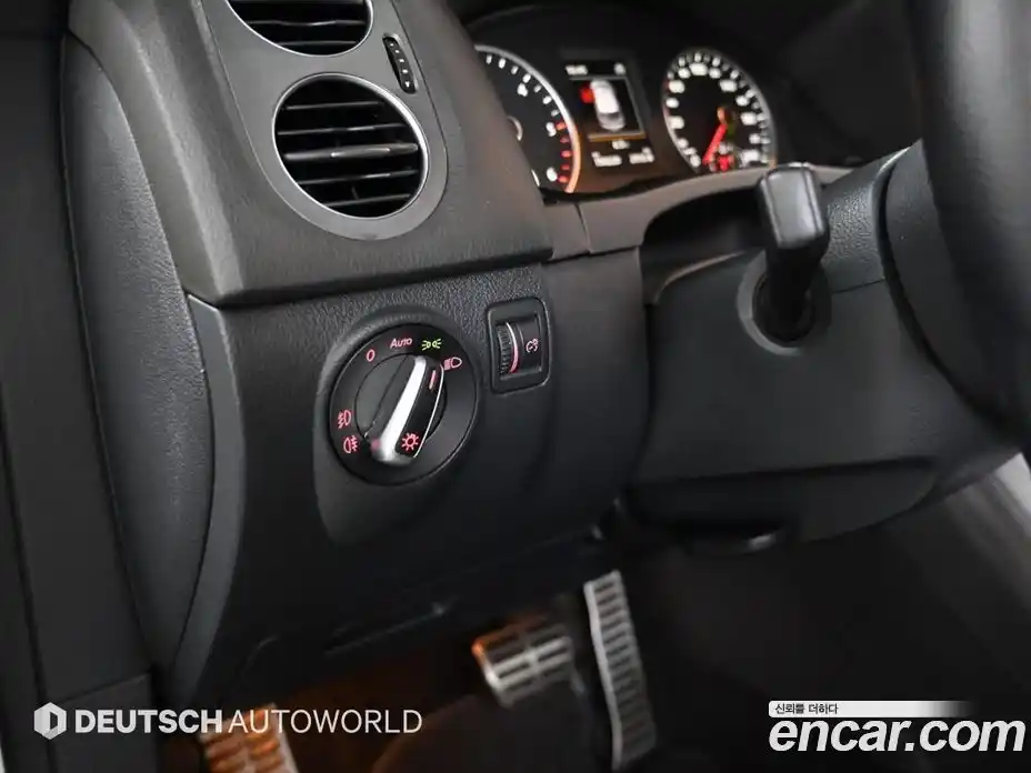 Volkswagen Tiguan 2015 2.0 Автомат в Москве № 199202, фото 18