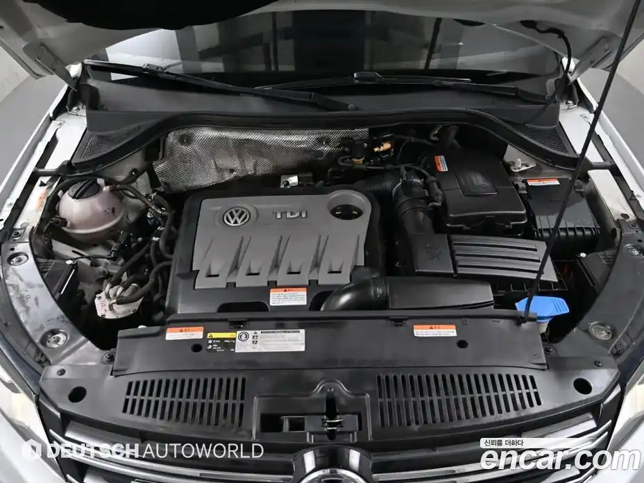 Volkswagen Tiguan 2015 2.0 Автомат в Москве № 199202, фото 6