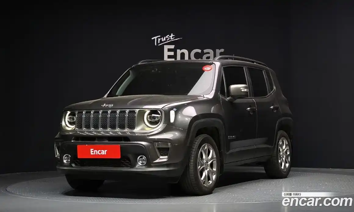 Jeep Renegade 2019 2.0 Автомат в Москве № 199498, фото 17