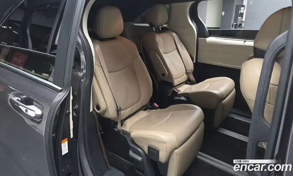 Toyota Sienna 2024 2.5 Автомат в Москве № 199556, фото 15