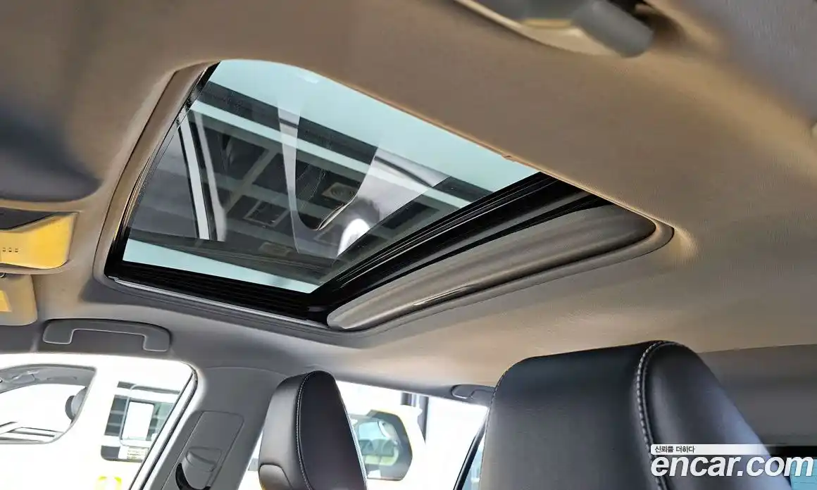 Toyota RAV4 2021 2.5 Автомат в Москве № 199675, фото 19